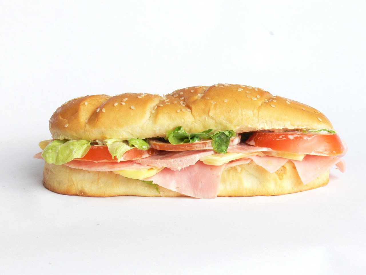 Can I Eat a Meatball Sub While Pregnant? Subway, Deli Meat and Heating Rules